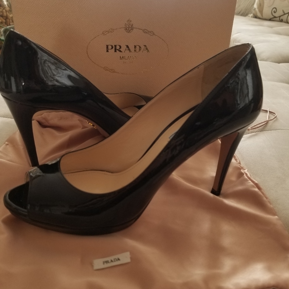 PRADA Vernice Black Patent Leather Peep-Toe Stilettos w Platform